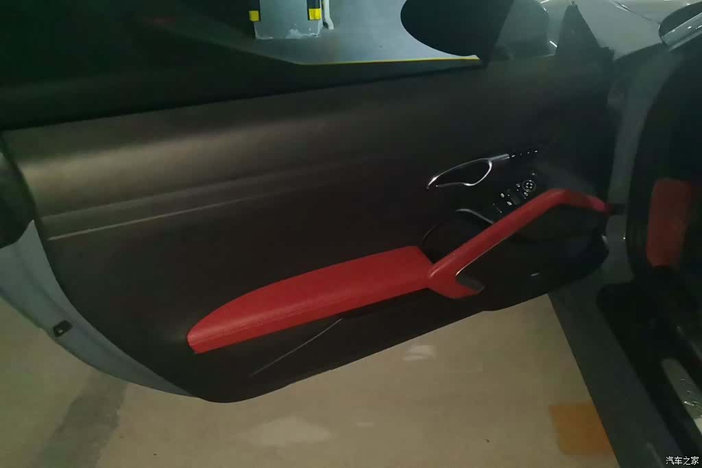 Porsche Cayman, 2017 7