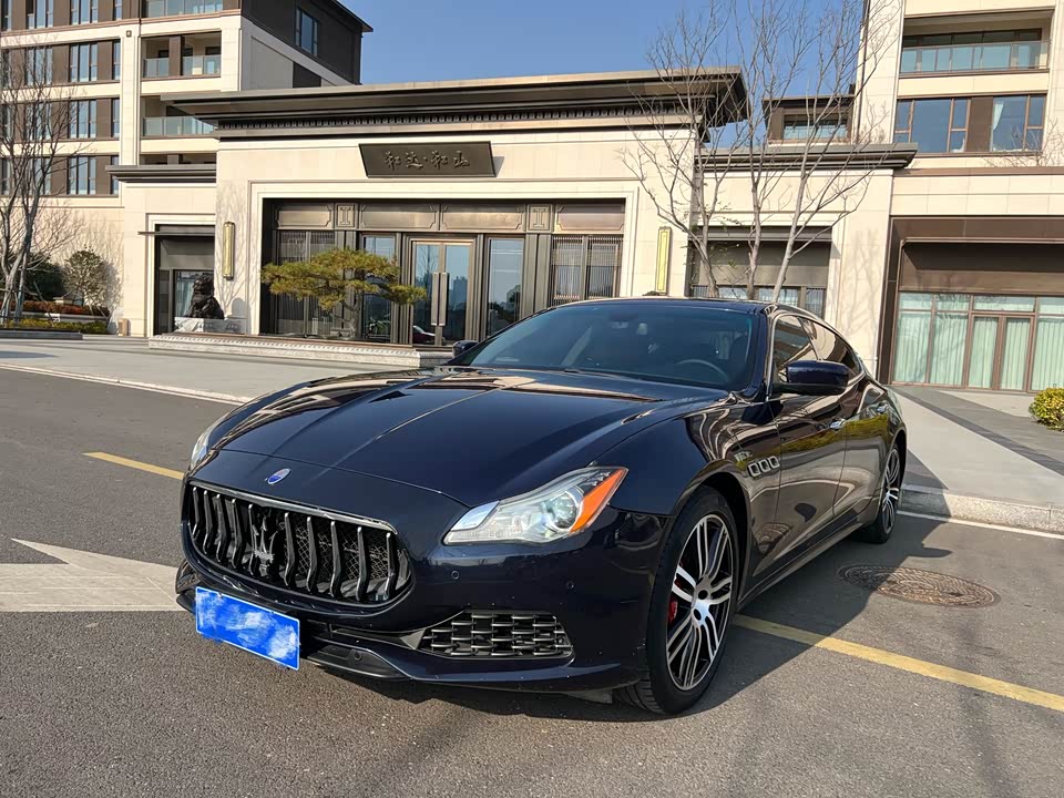 Maserati President