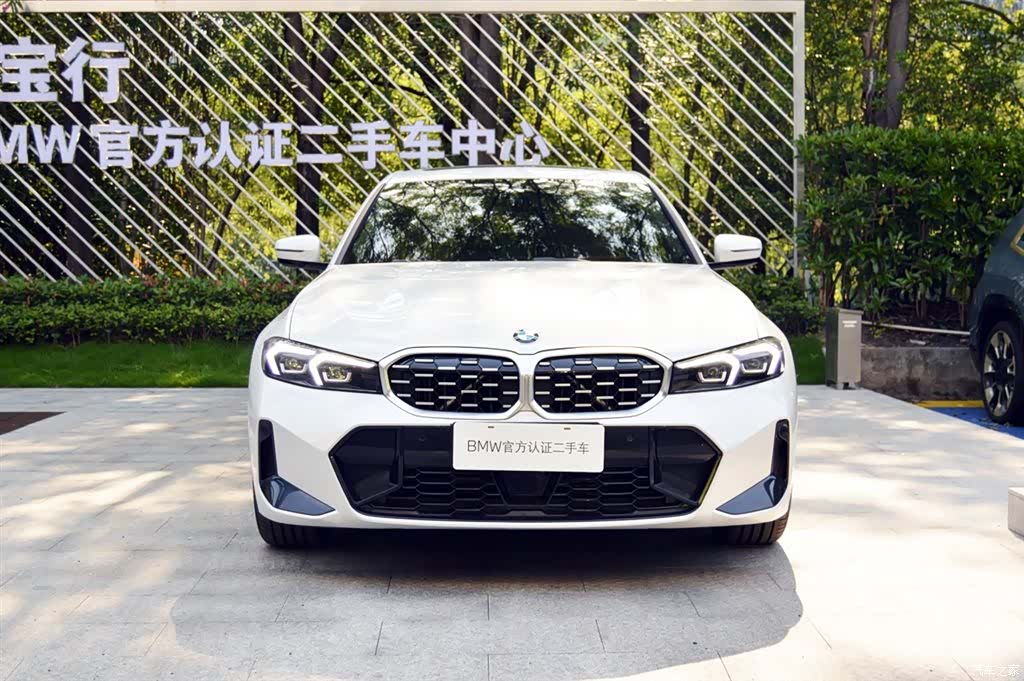 BMW 3 Series, 2025 2
