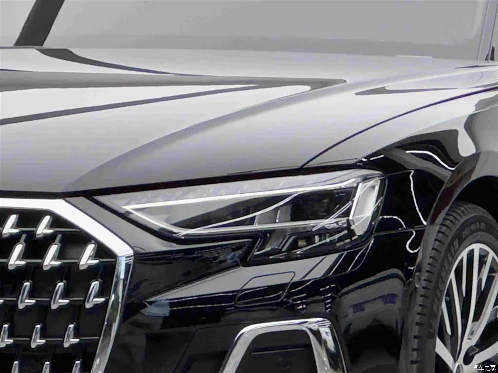 Audi A8L, 2022 3