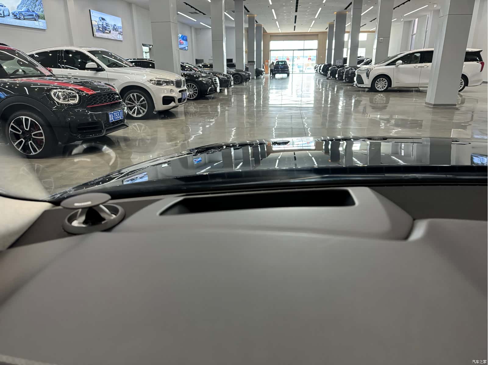 Audi A8L, 2024 15