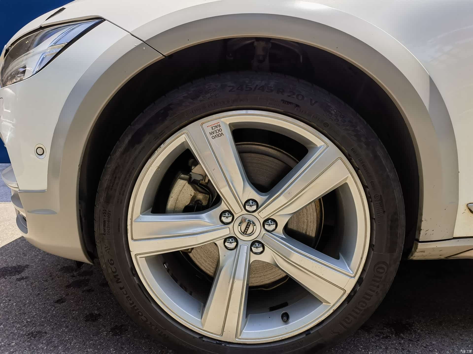 Volvo V90, 2019 6