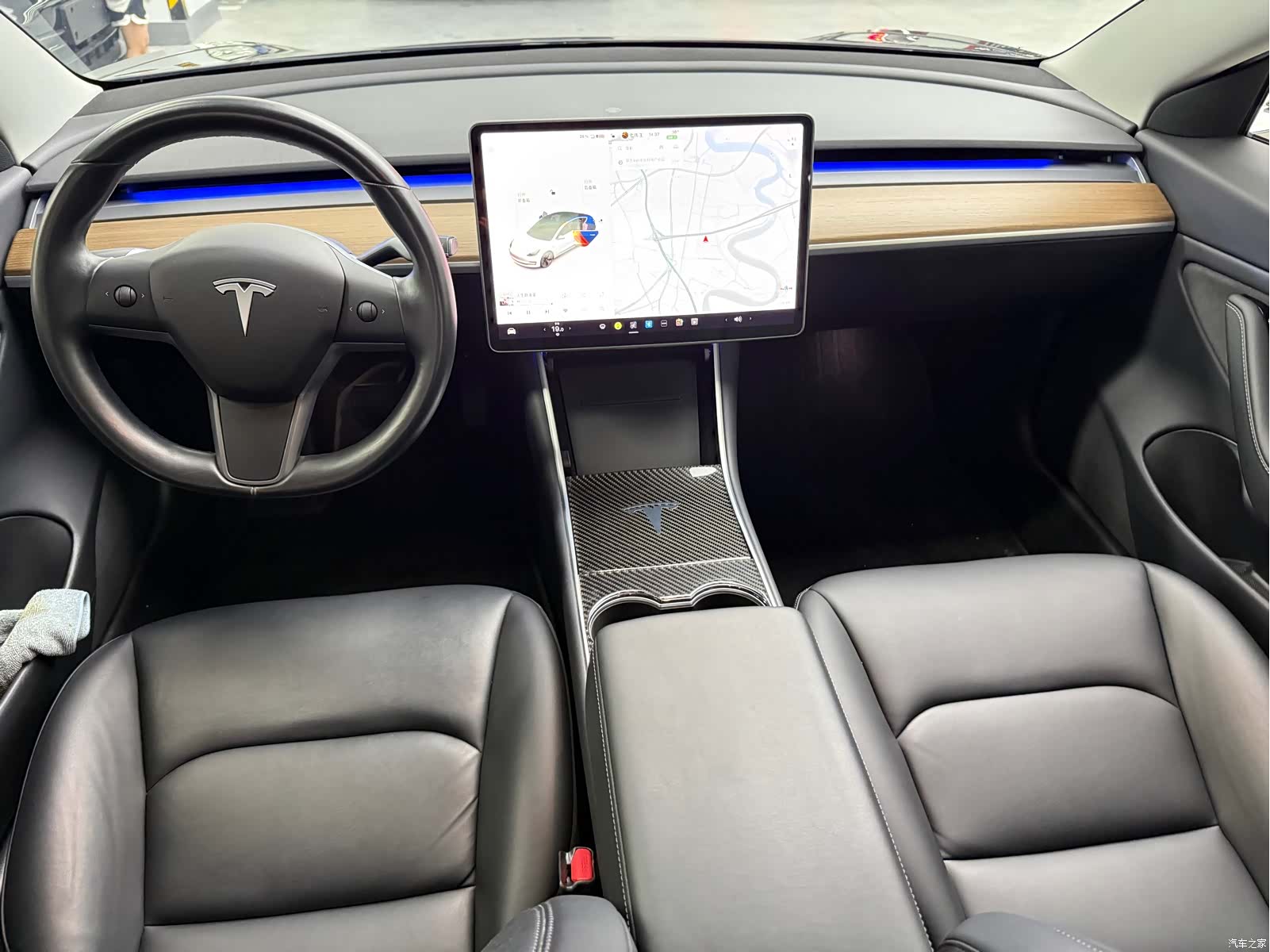 Tesla Model 3, 2019 11