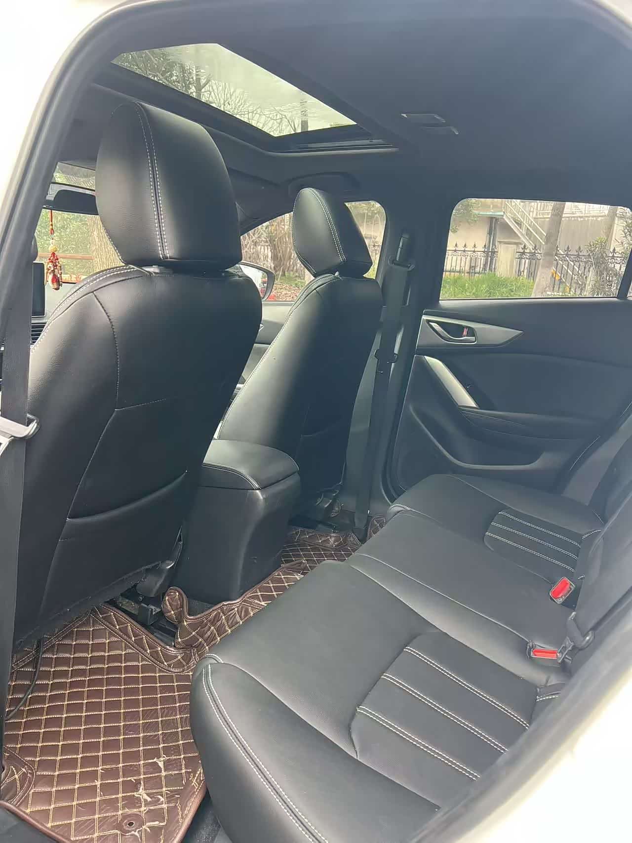 Mazda CX-4, 2018 9