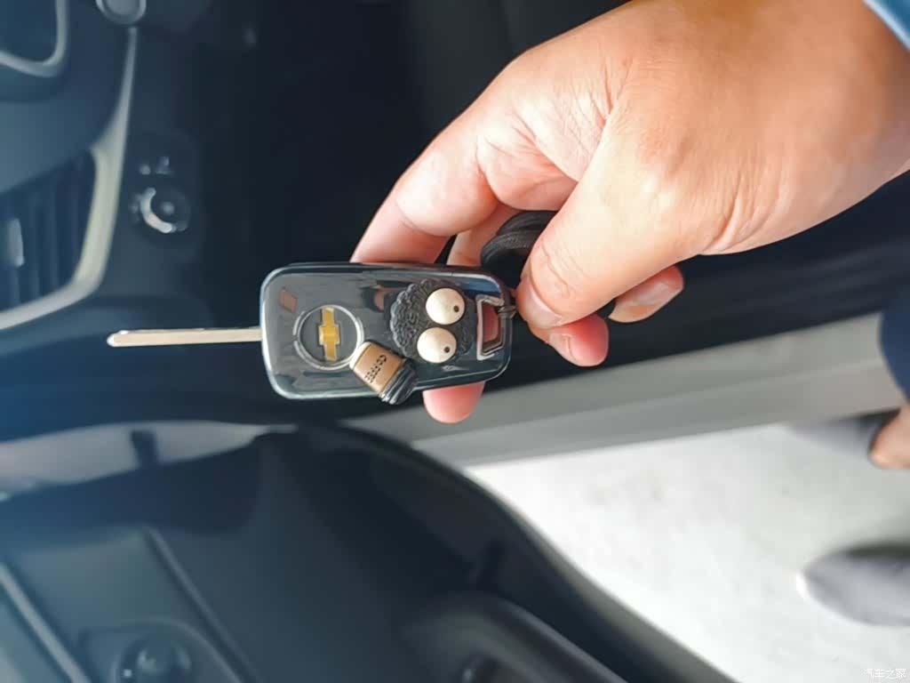 Chevrolet 320, 2019 9