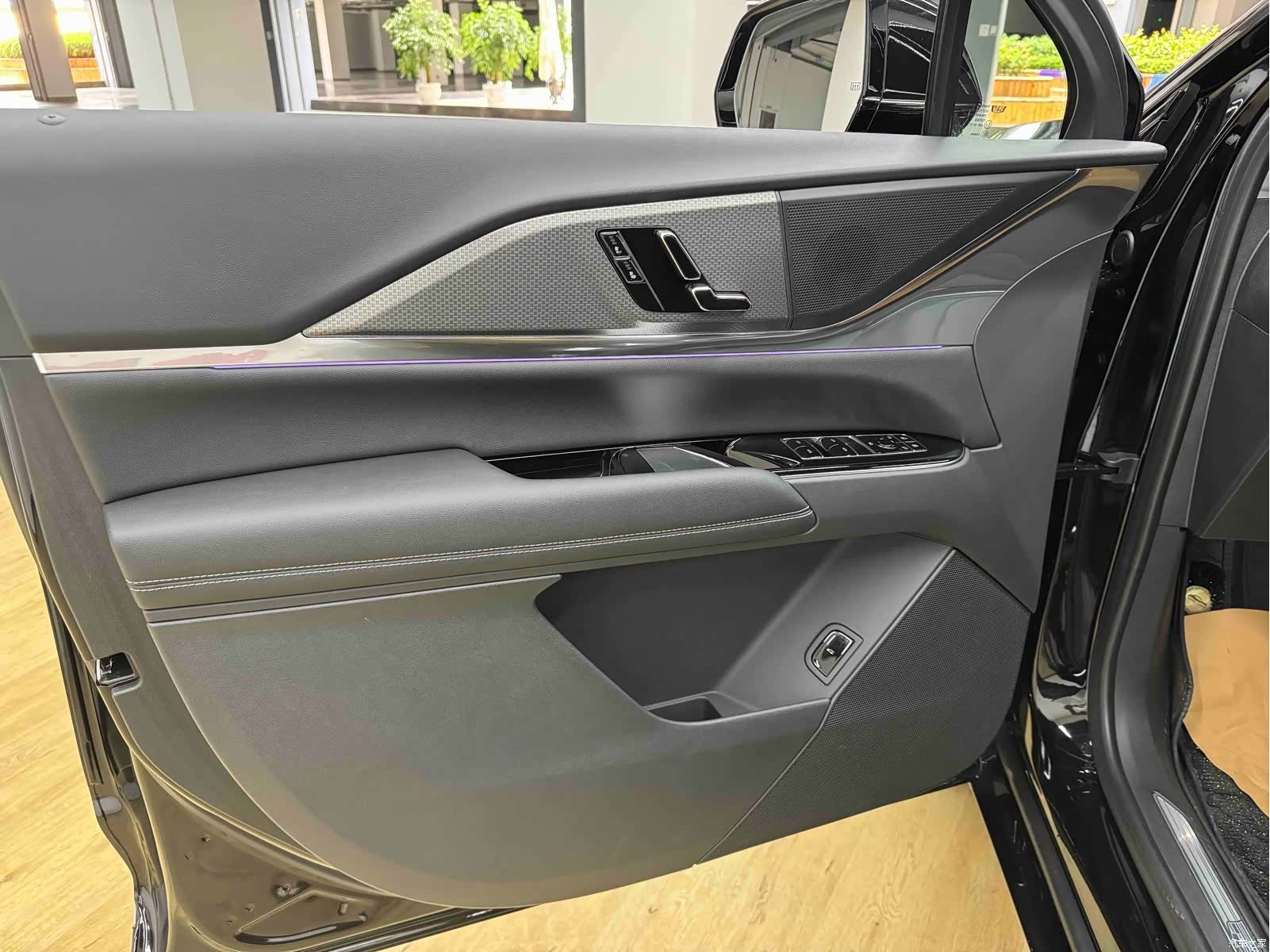 Cadillac XT5, 2026 8