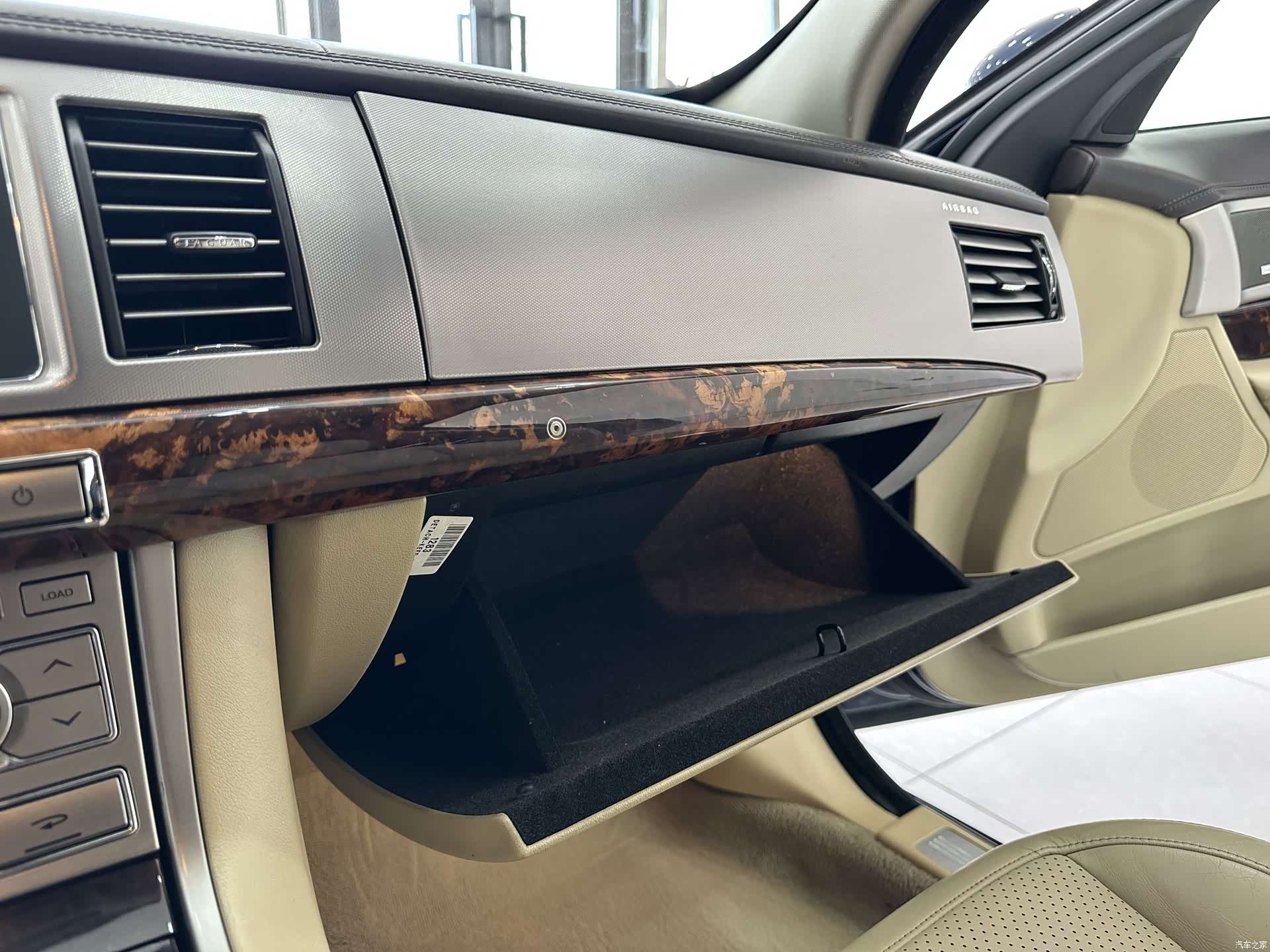 Jaguar XF, 2009 29