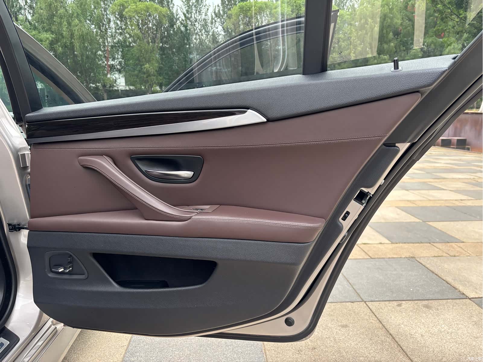 BMW 5 Series, 2014 21