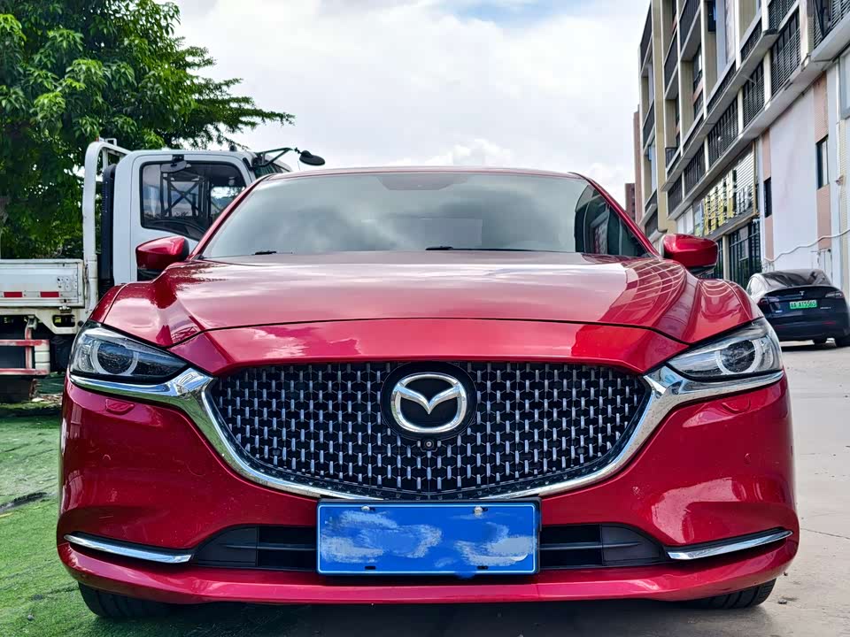 Mazda Atez