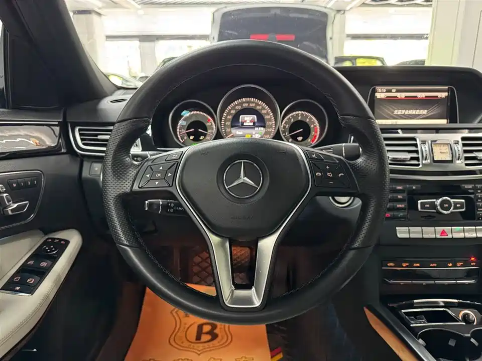 Mercedes-Benz E-class Mercedes-Benz E-class