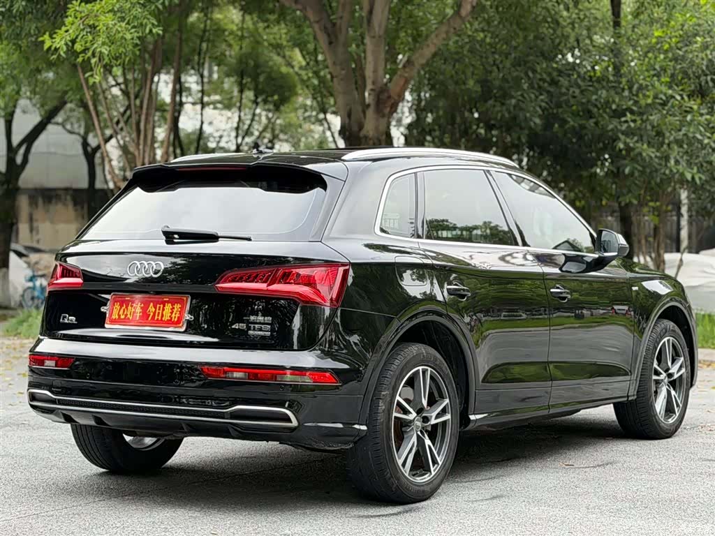 Audi Q5L, 2019 6