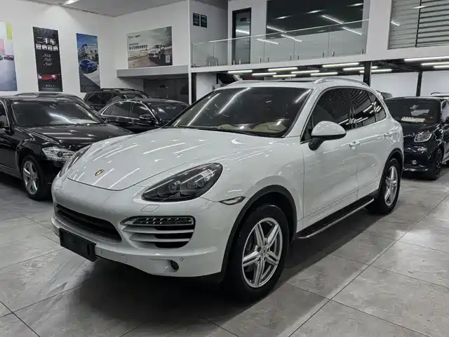Porsche Cayenne 2012 — купить из Китая под заказ