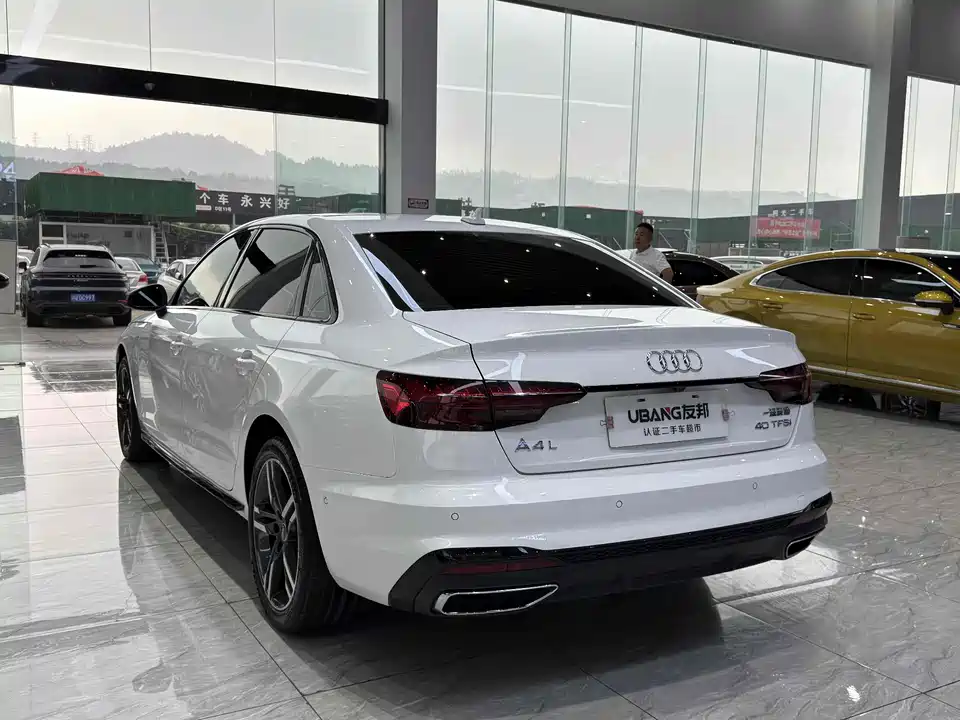 Audi A4L