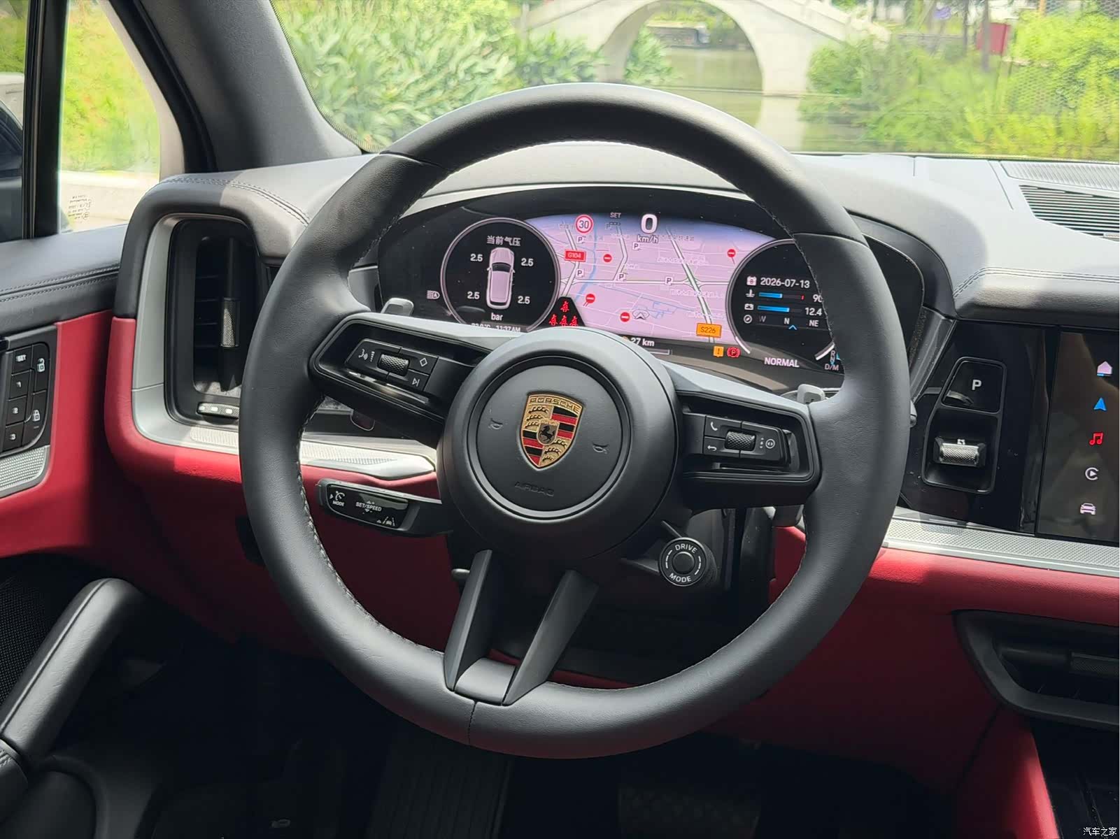 Porsche Cayenne, 2024 10