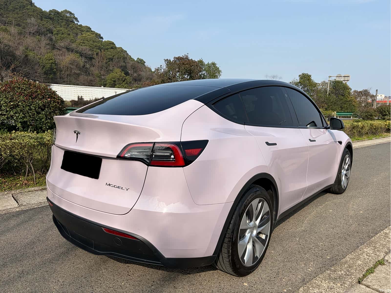 Tesla Model Y, 2022 4