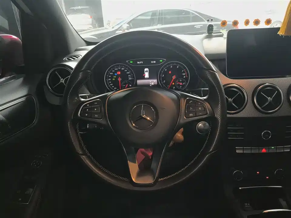 Mercedes-Benz Class B