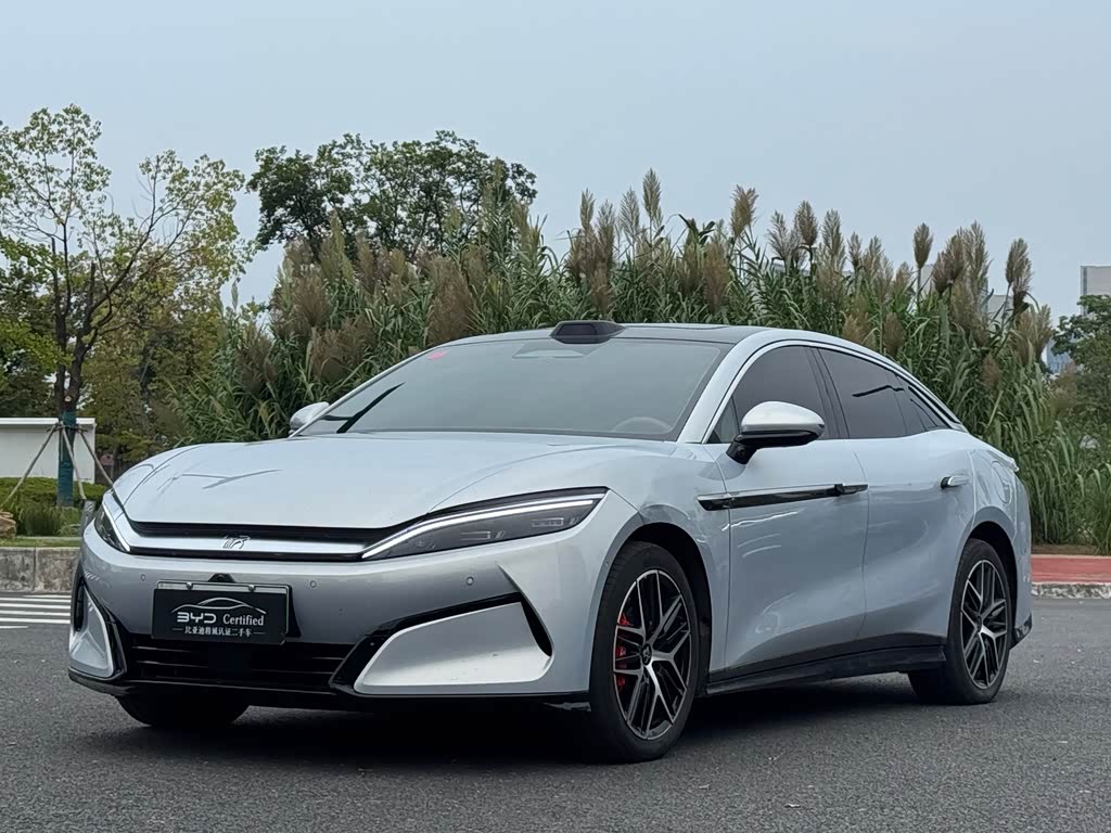 BYD Han L 2025 EV Flagship