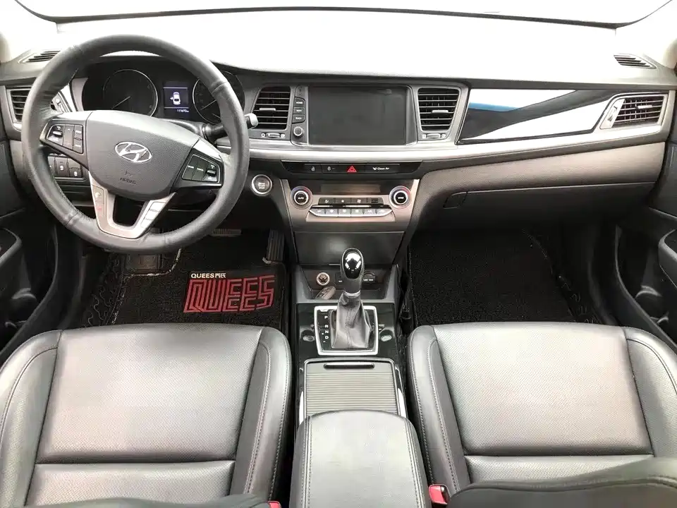 Hyundai Name picture