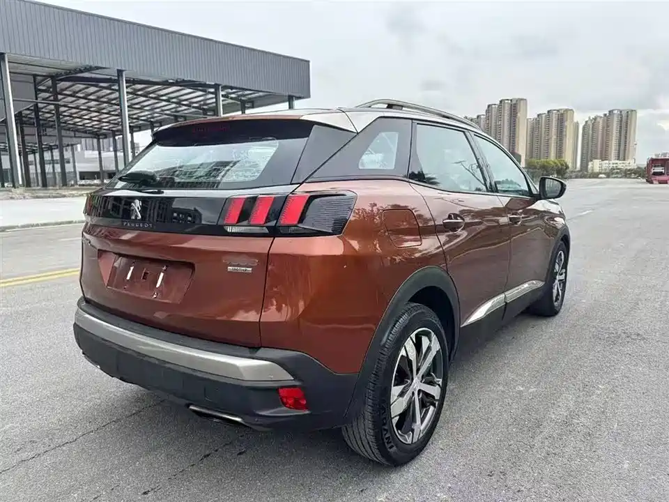 Peugeot 4008