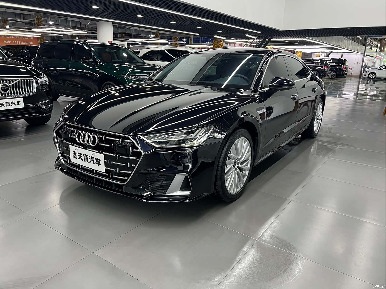 Audi A7L, 2023 1
