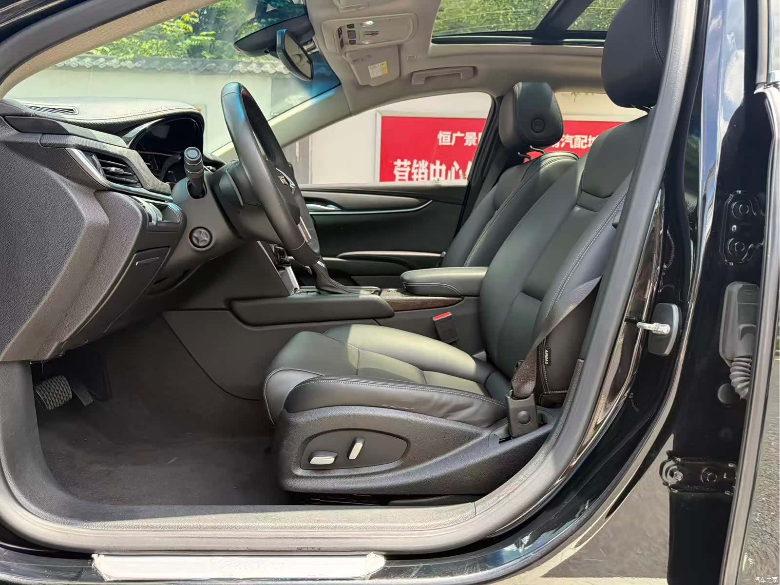 Cadillac XTS, 2018 10
