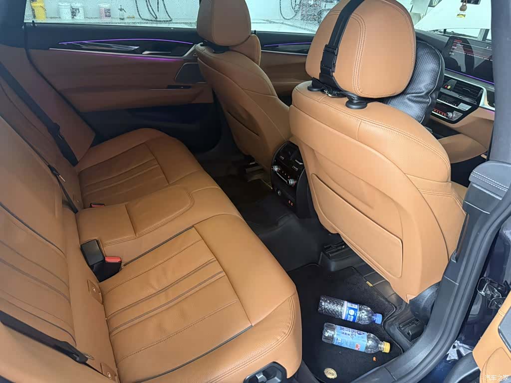 BMW 6 Series GT, 2022 все фото