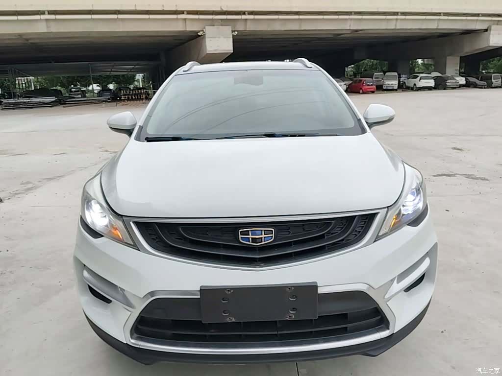 Geely Emgrand, 2019 3