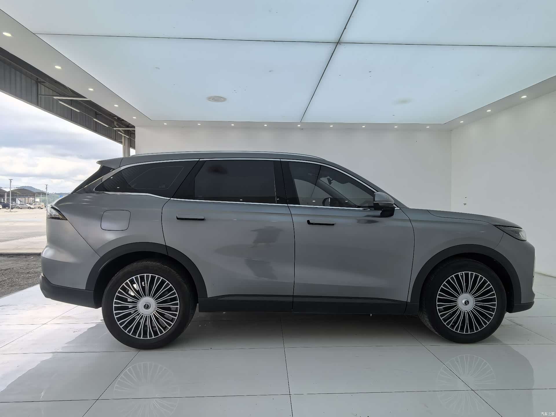 Chery Tiggo 8, 2024 22
