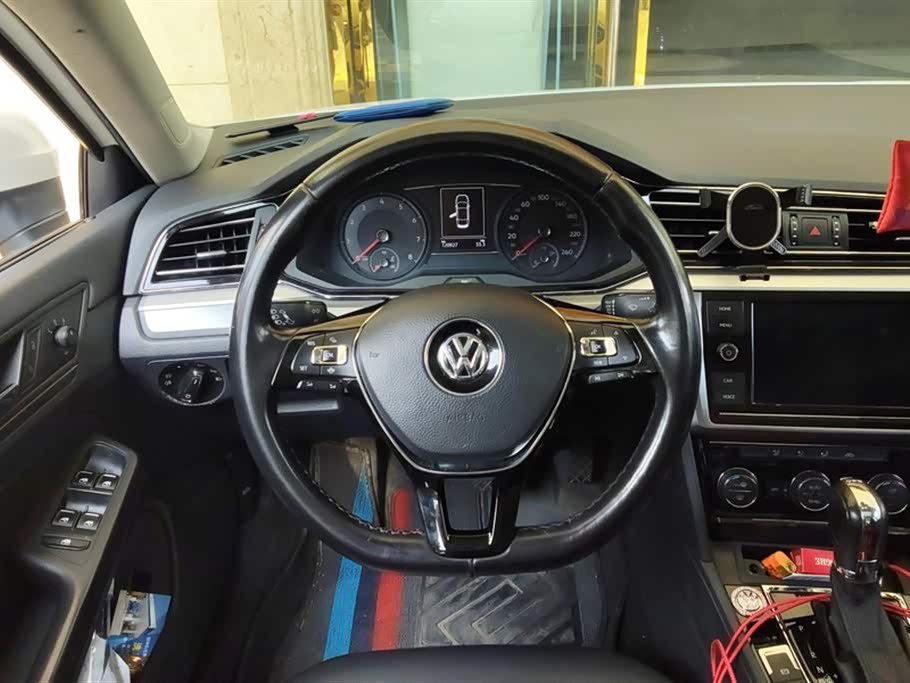 Volkswagen Lingdu