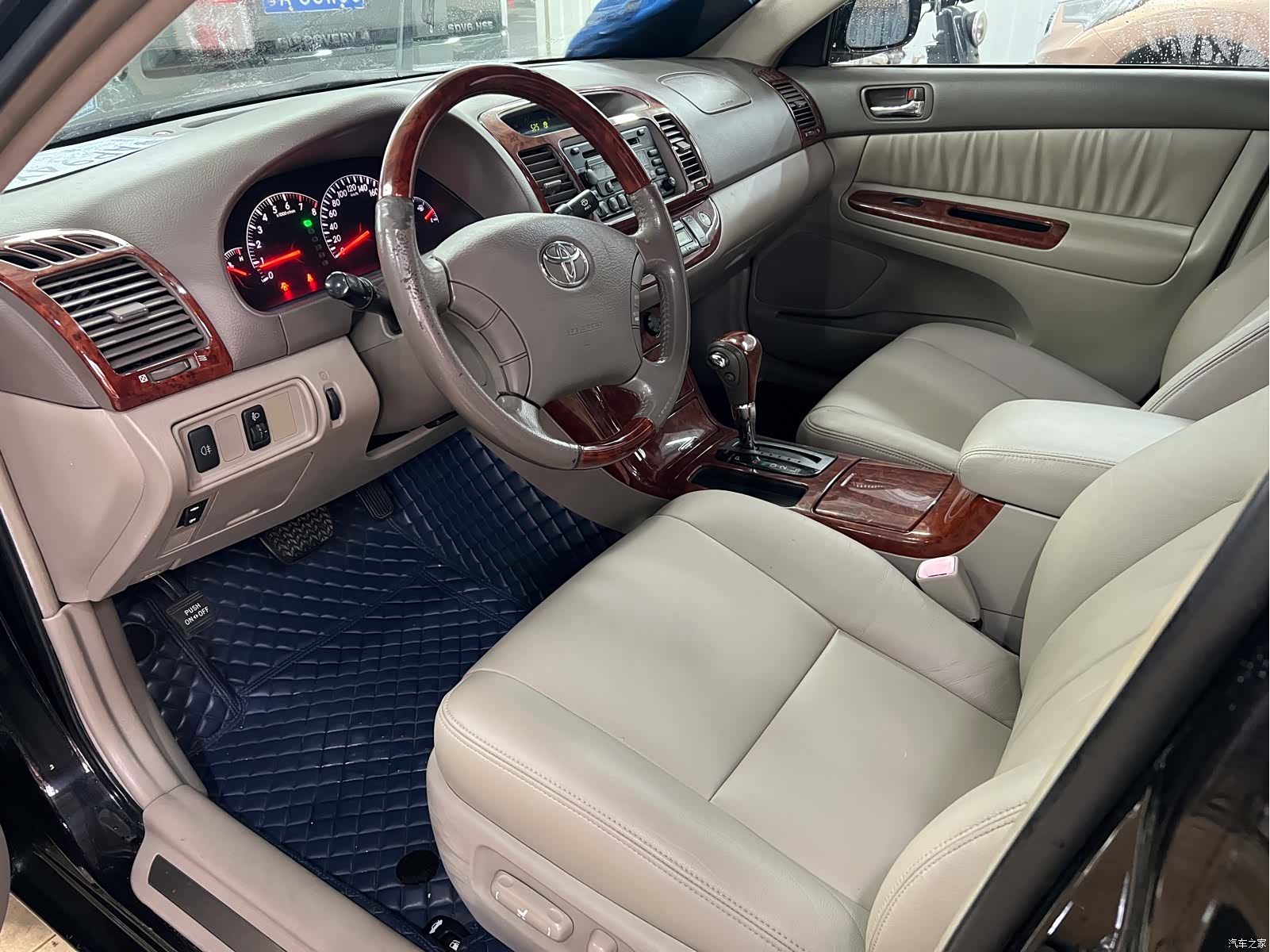 Toyota 05, 2005 7