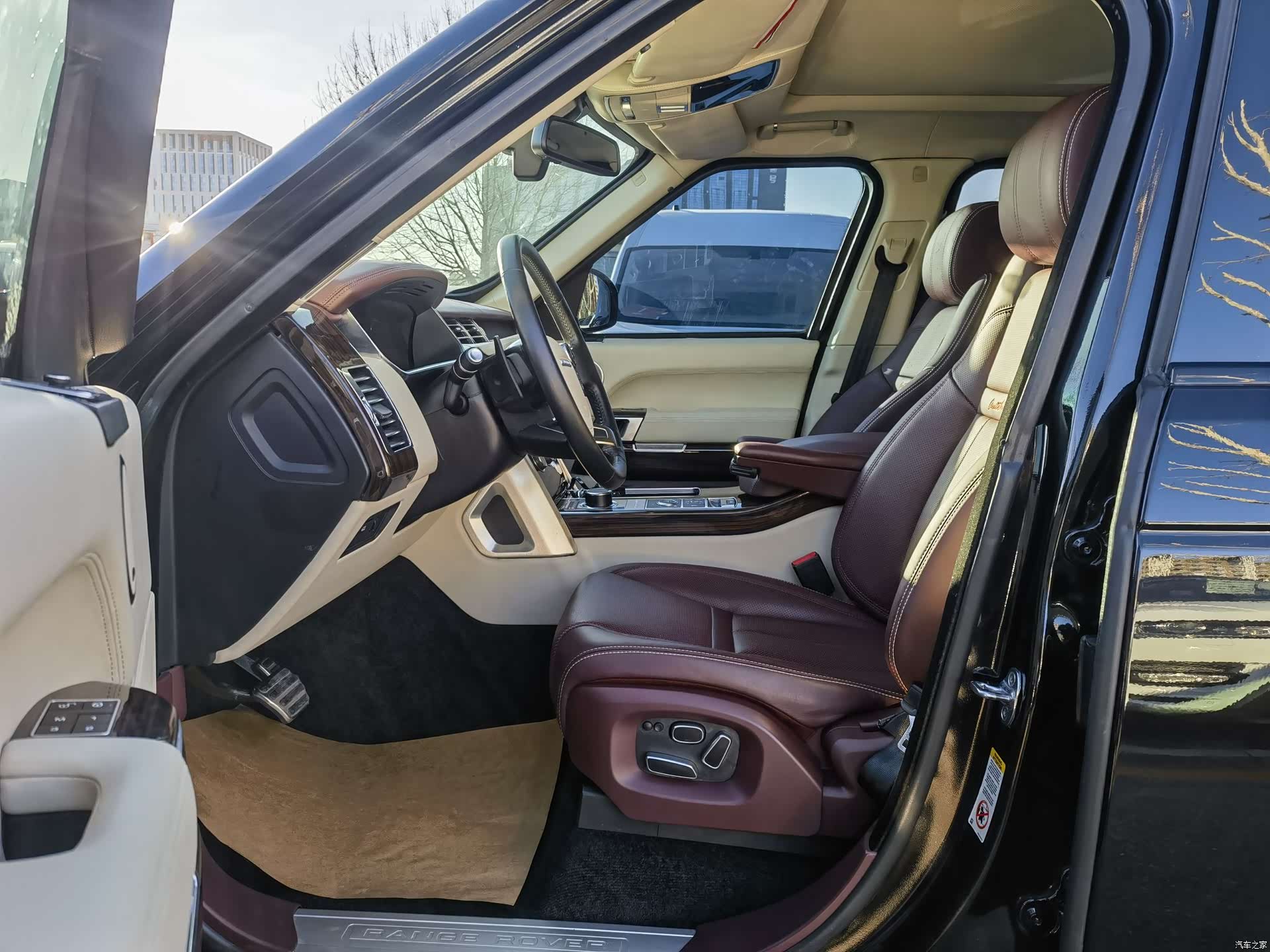 Land Rover Range Rover, 2020 4