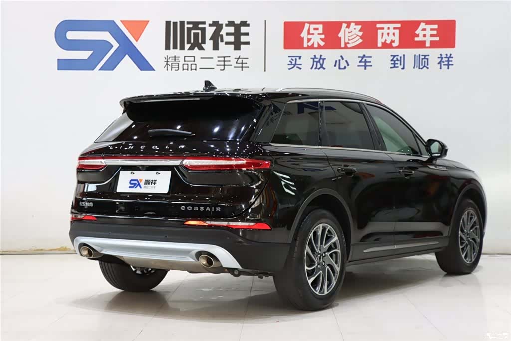 Lincoln Corsair, 2022 4