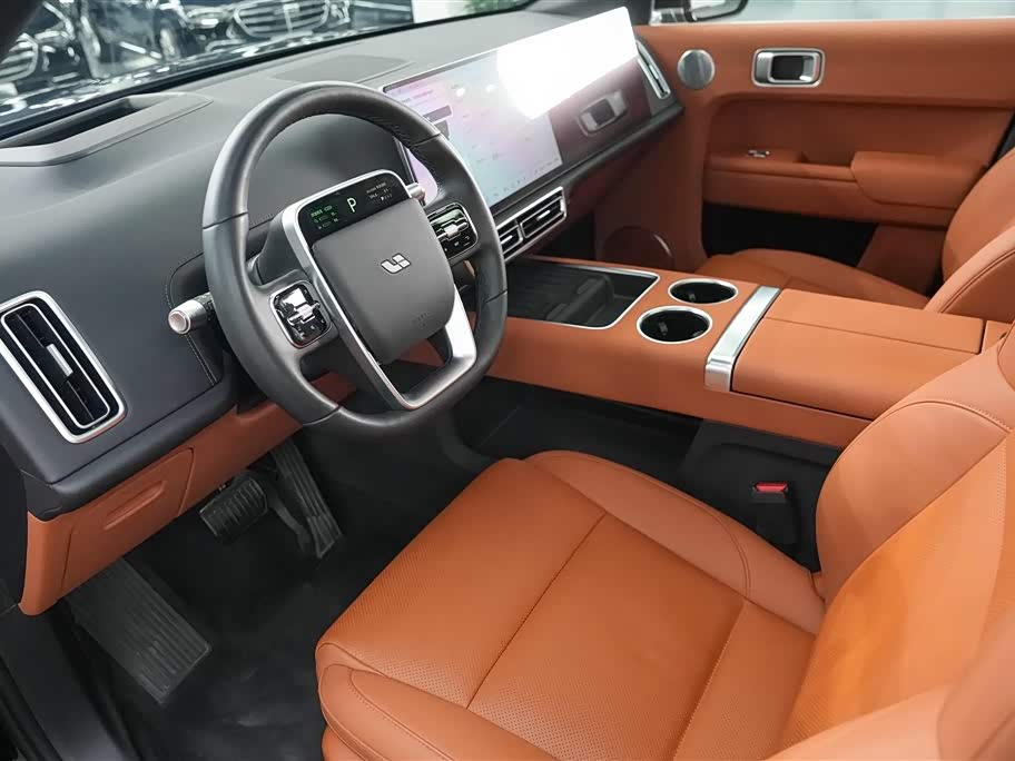 Li Auto Ideal L8