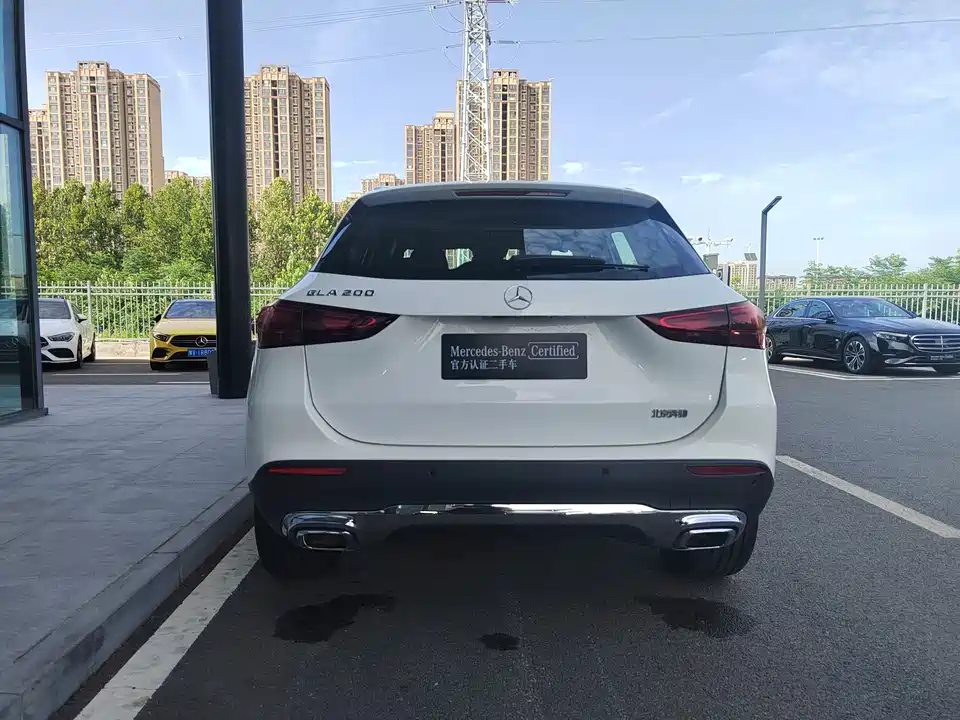 Mercedes-Benz GLA