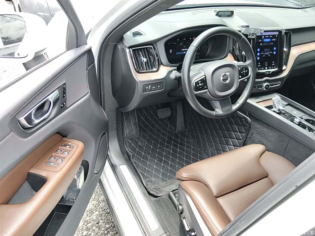 Volvo XC60, 2021 16