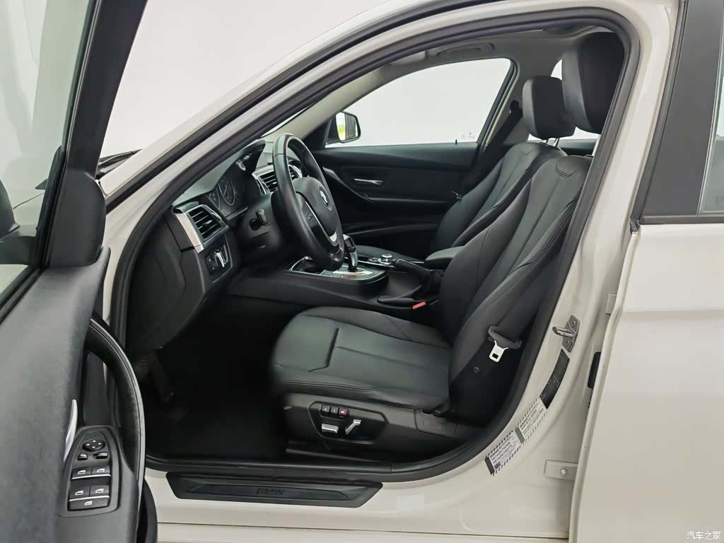 BMW 3 Series, 2016 10