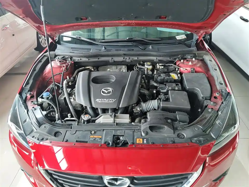 Mazda 3 Angkesaila