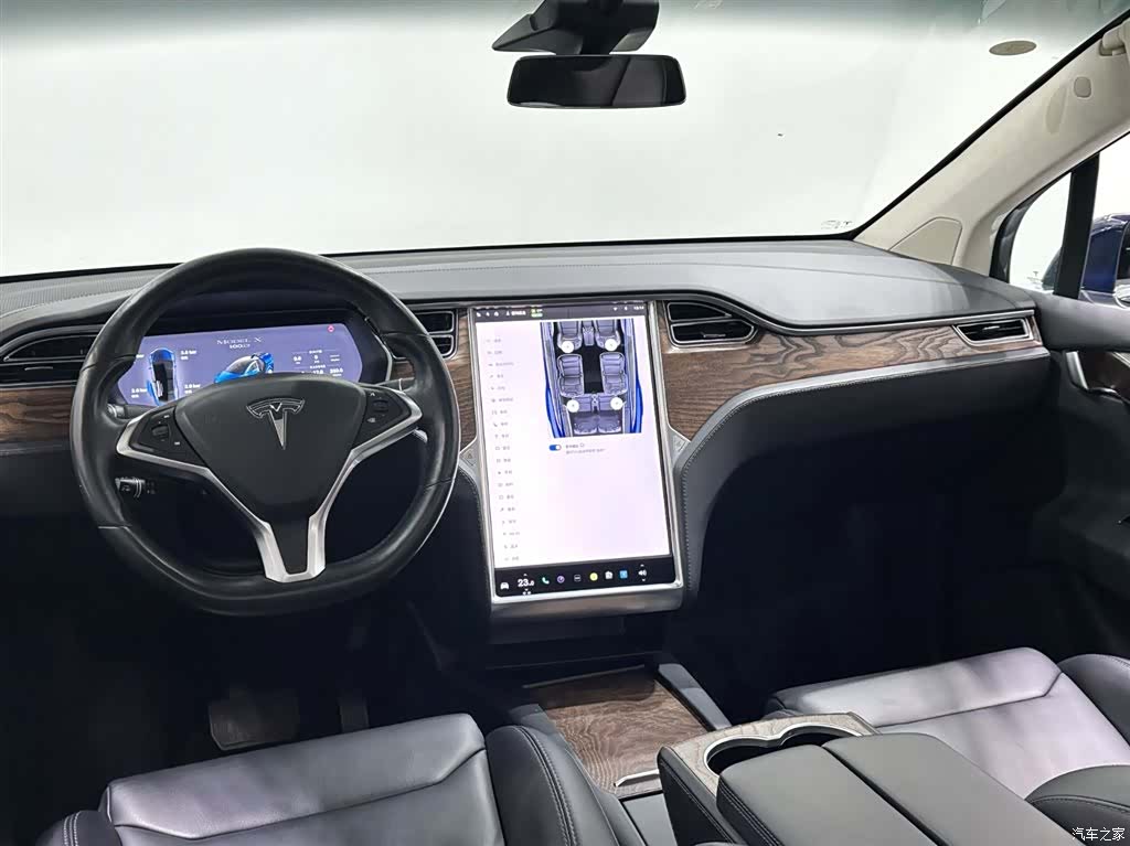 Tesla Model X, 2018 15