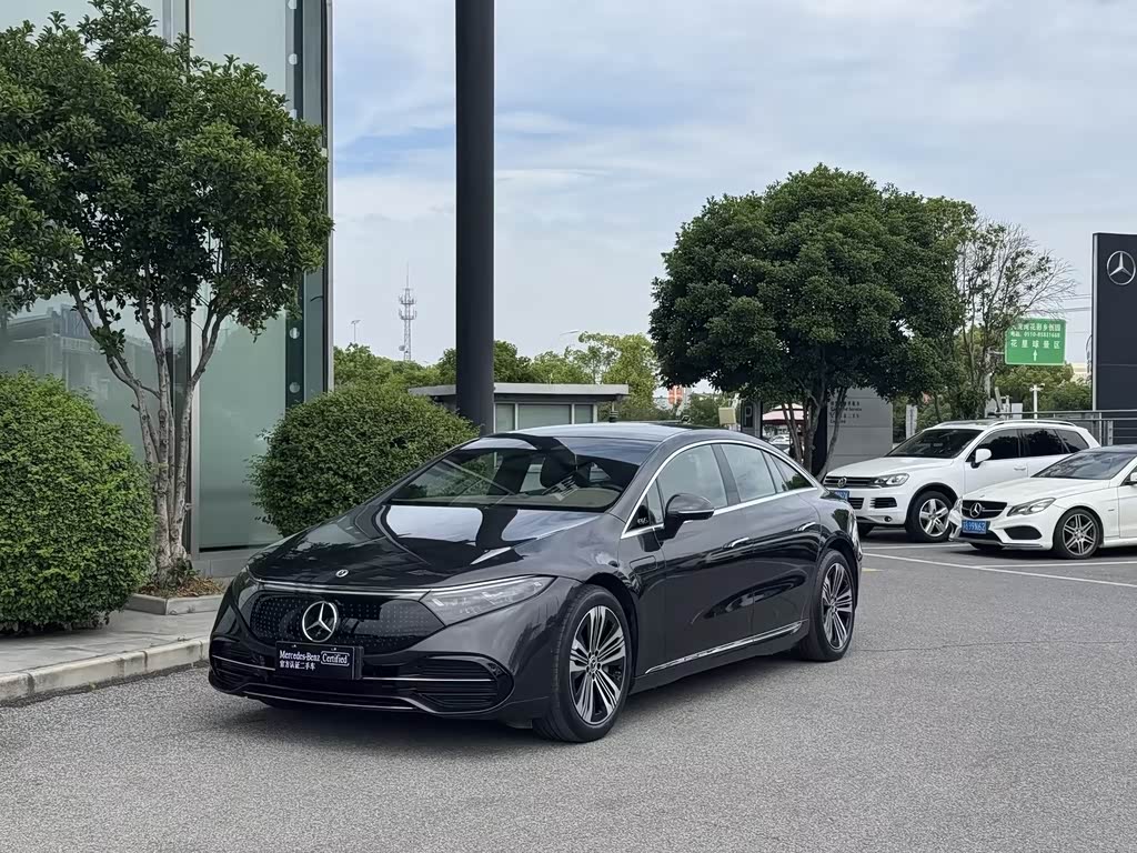 Mercedes-Benz EQS