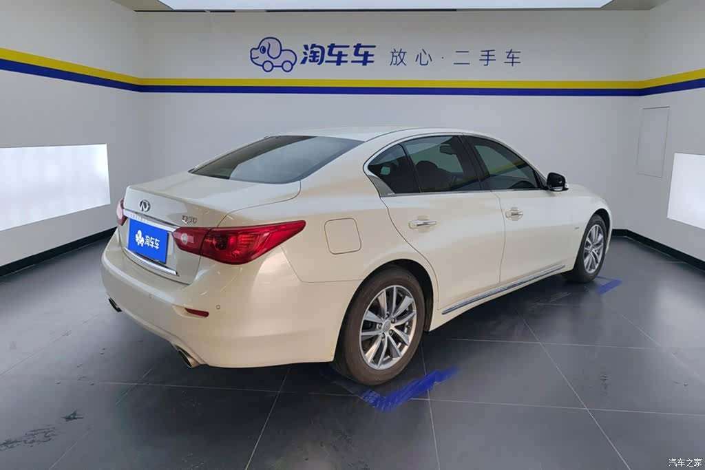 Infiniti Q50L, 2016 3