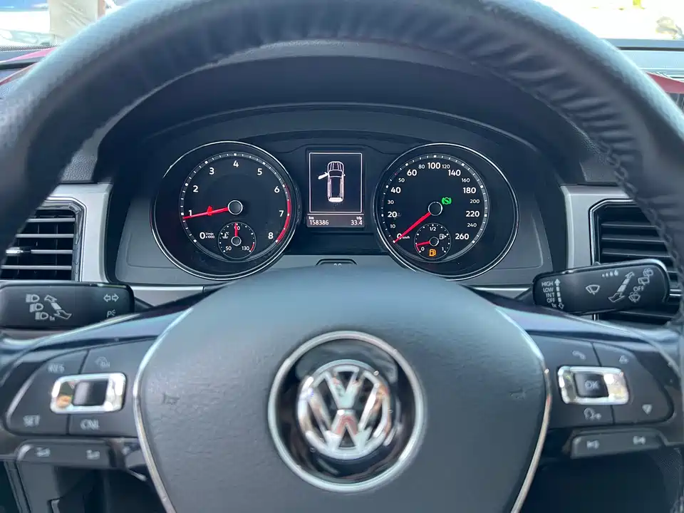 Volkswagen Tourang