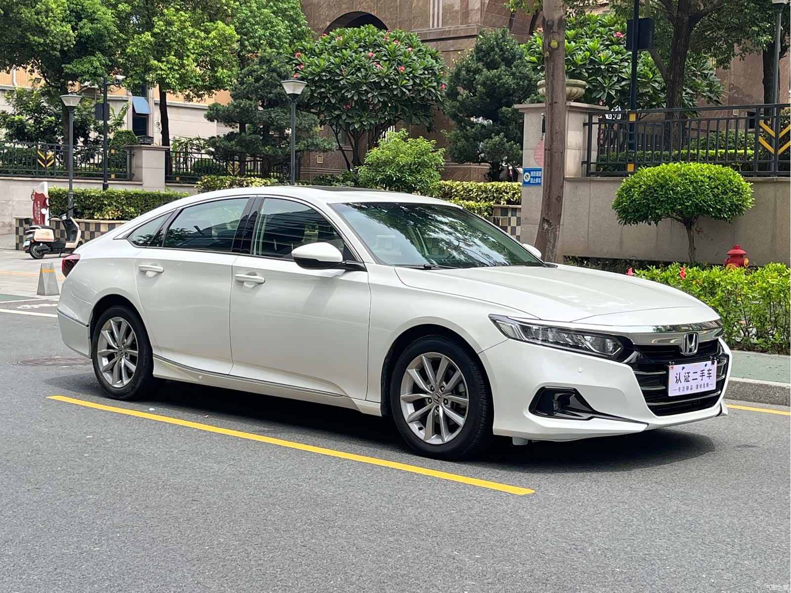 Honda Accord, 2022 3