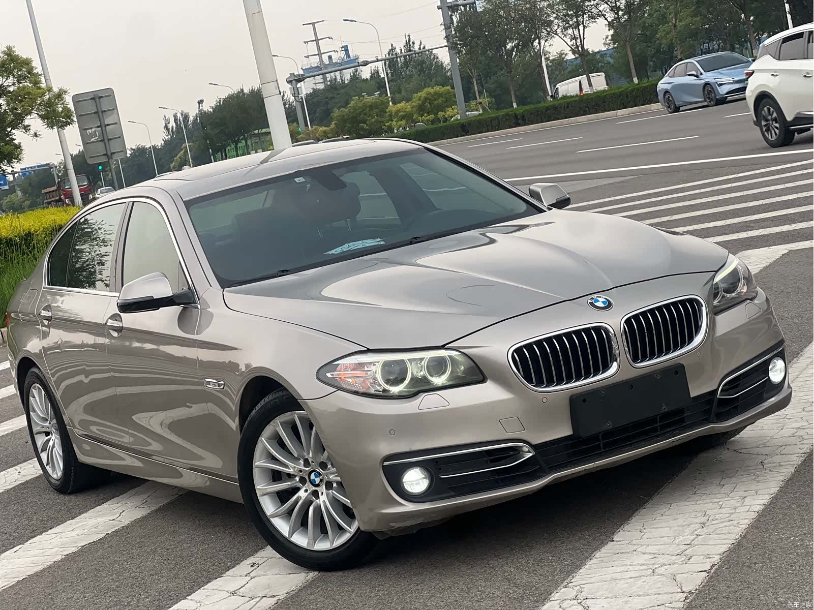 BMW 5 Series, 2015 16