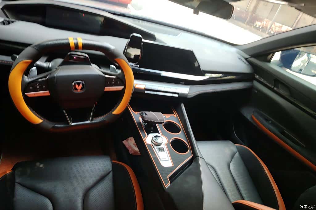 Changan UNI-V, 2022 12
