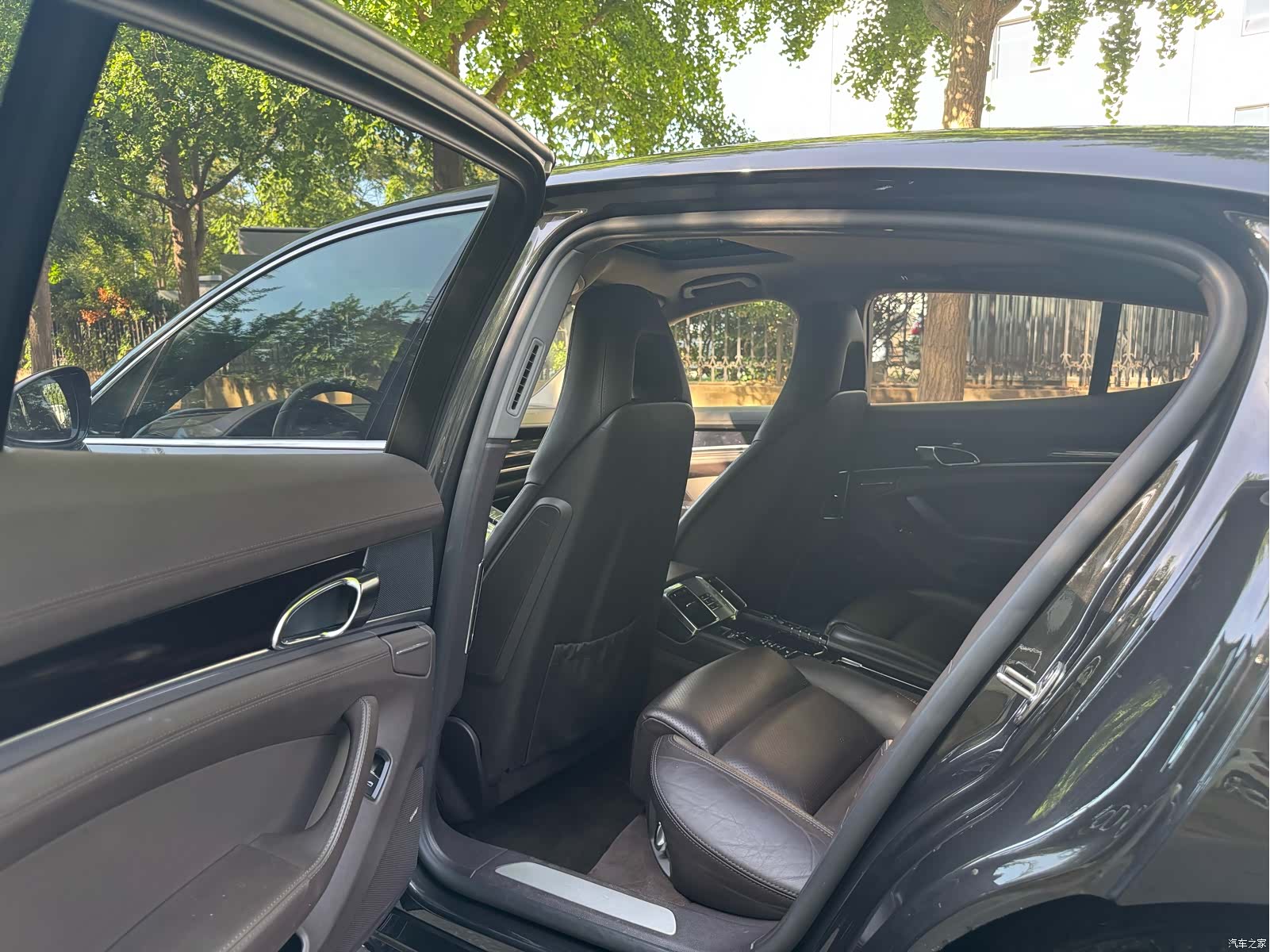 Porsche Panamera, 2011 13