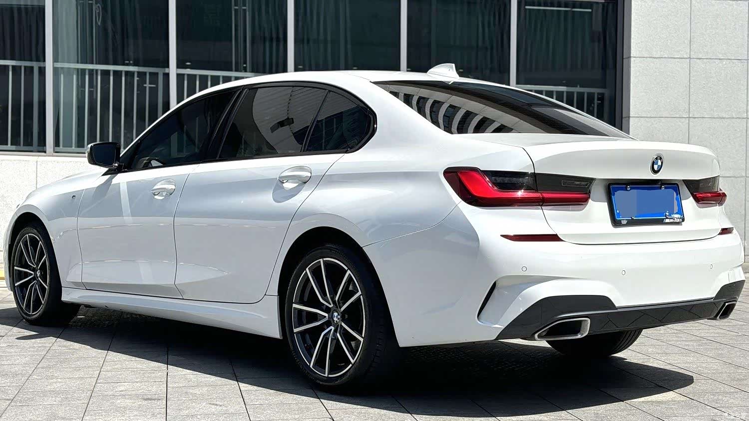 BMW 3 Series, 2022 6