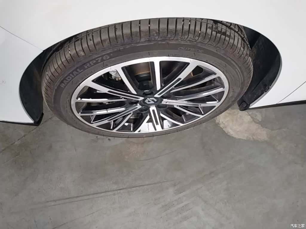 Leapmotor B01, 2026 23