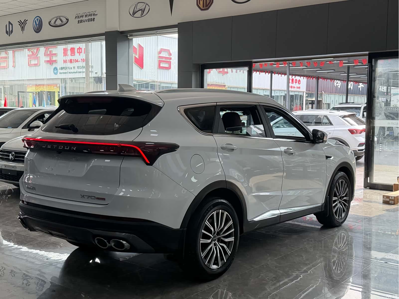 Jetour X70, 2023 16
