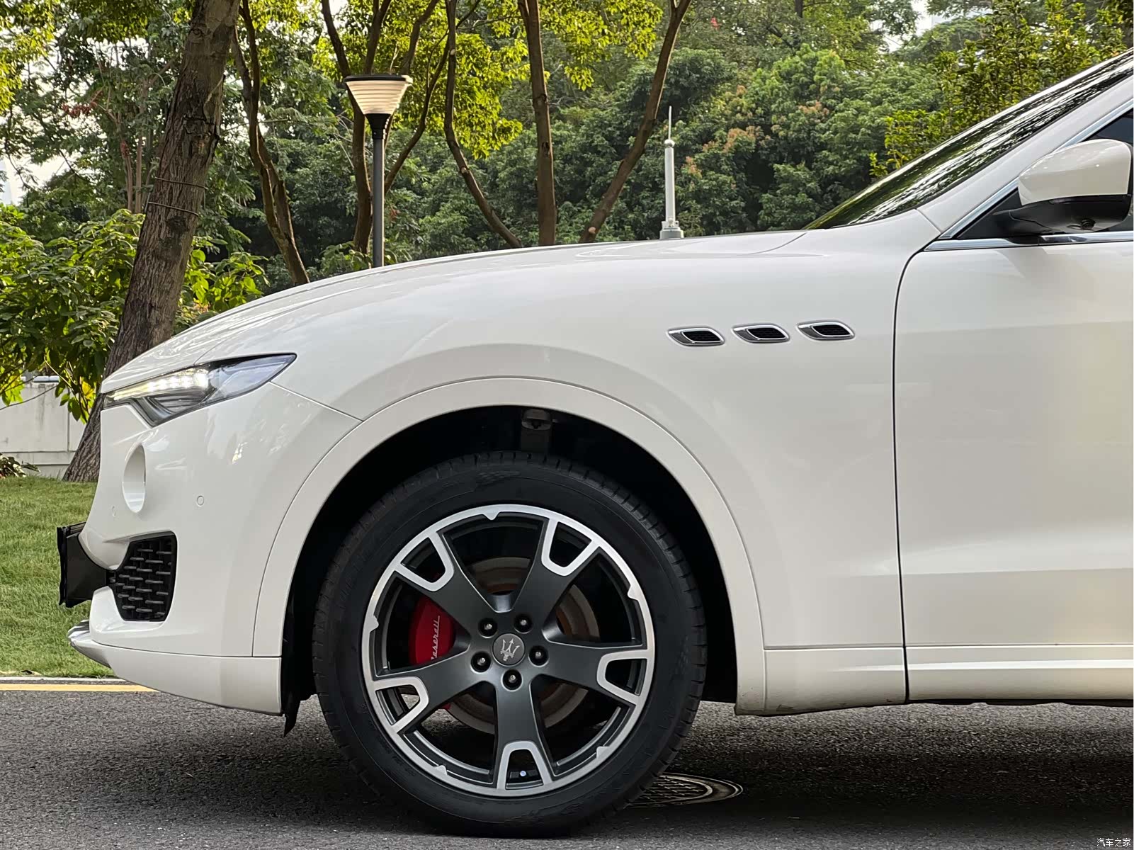 Maserati Levante, 2018 15