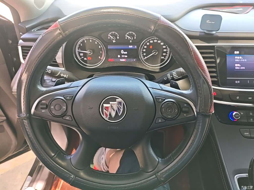 Buick LaCrosse, 2022 11